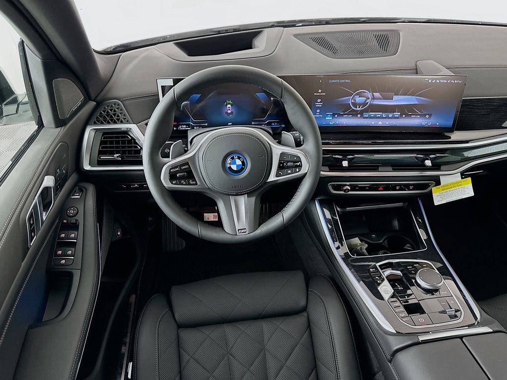 Thumbnail: 2026 BMW X5 - 19