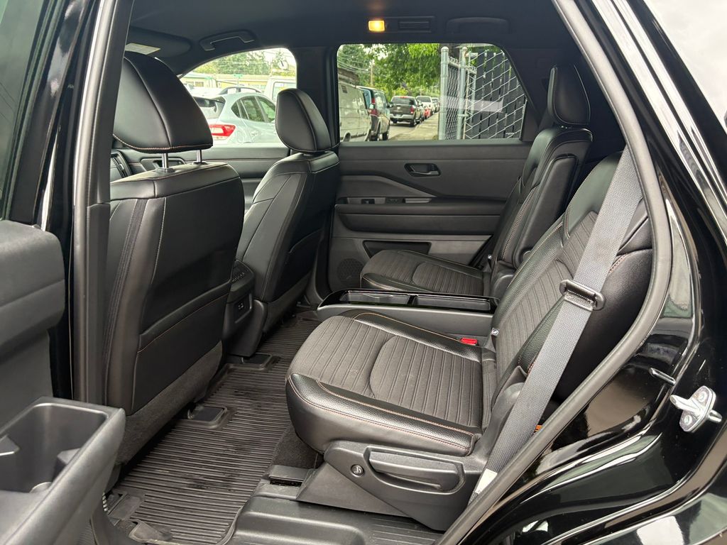 2023 Nissan Pathfinder Rock Creek