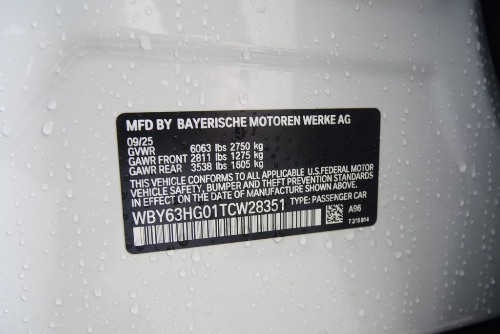 Thumbnail: 2026 BMW i5 - 31