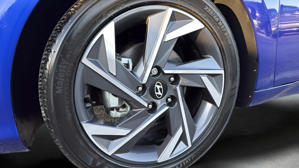 Used Car 2025 Hyundai Elantra  Sel Sport For Sale Under $25,000 In Austin, Texas