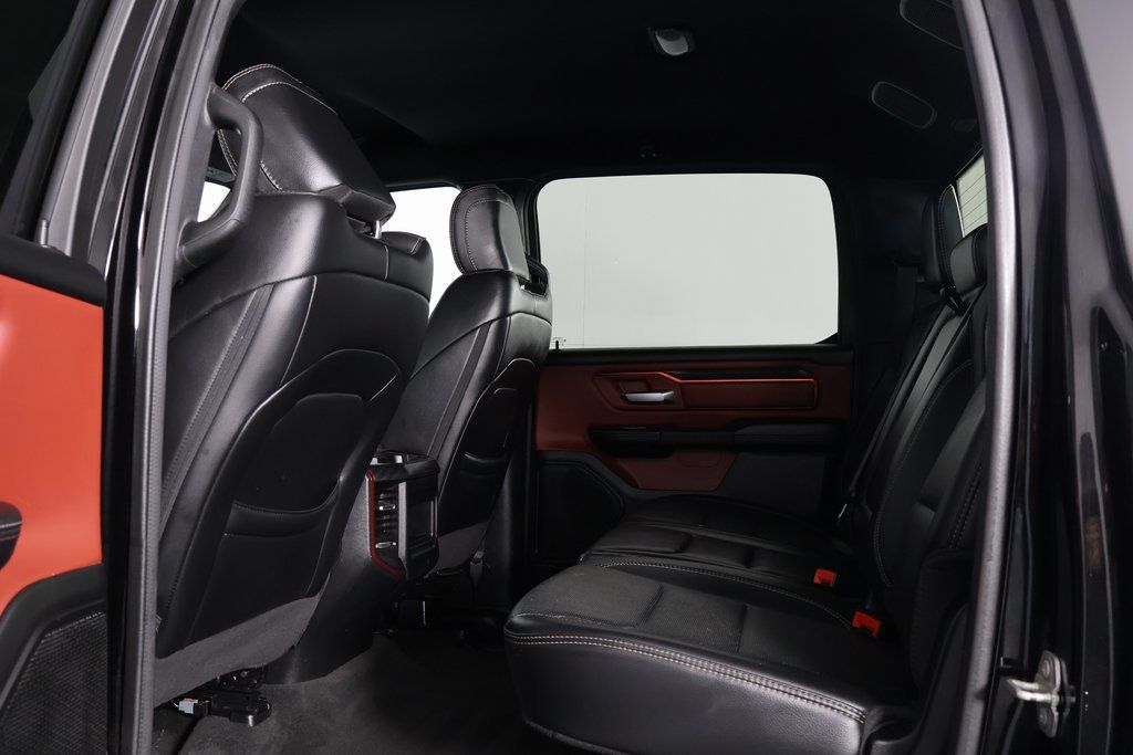 Thumbnail: 2024 RAM 1500 - 9