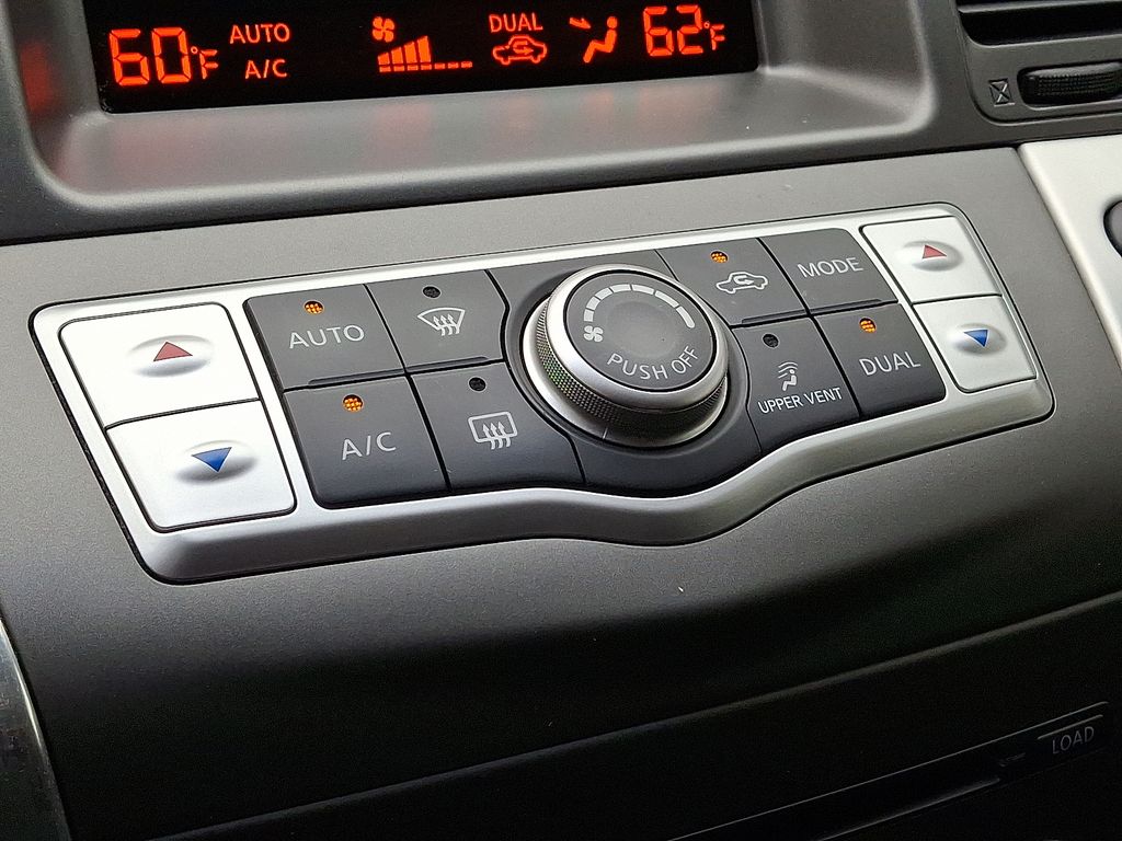 Thumbnail: 2014 Nissan Murano - 17