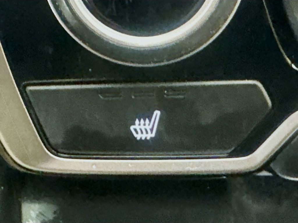 Used Car 2021 Honda Cr-v Hybrid  Touring For Sale Under $35,000 In Austin, Texas