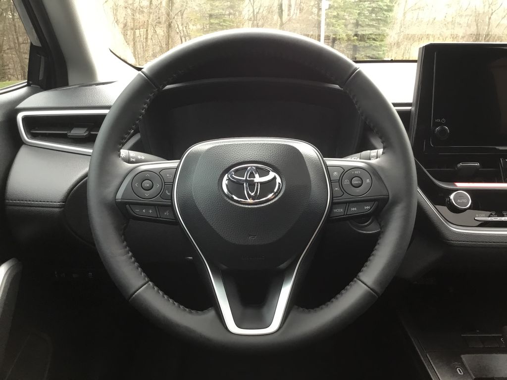 Thumbnail: 2026 Toyota Corolla Cross - 19