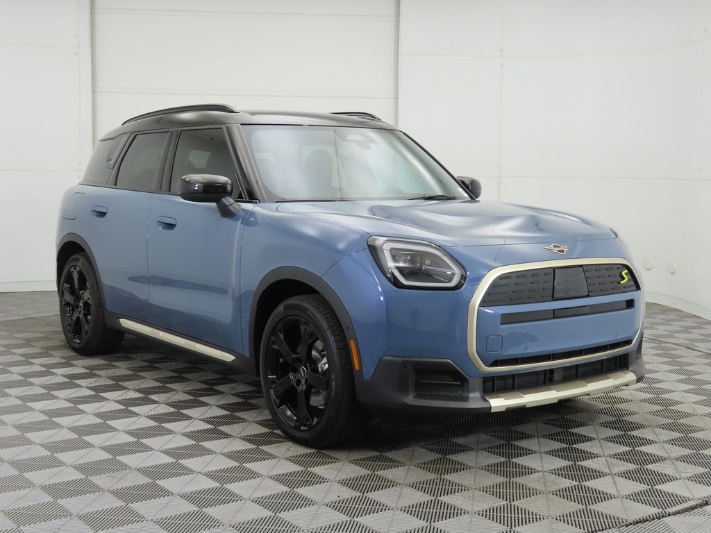 Thumbnail: 2026 MINI Cooper Countryman - 3