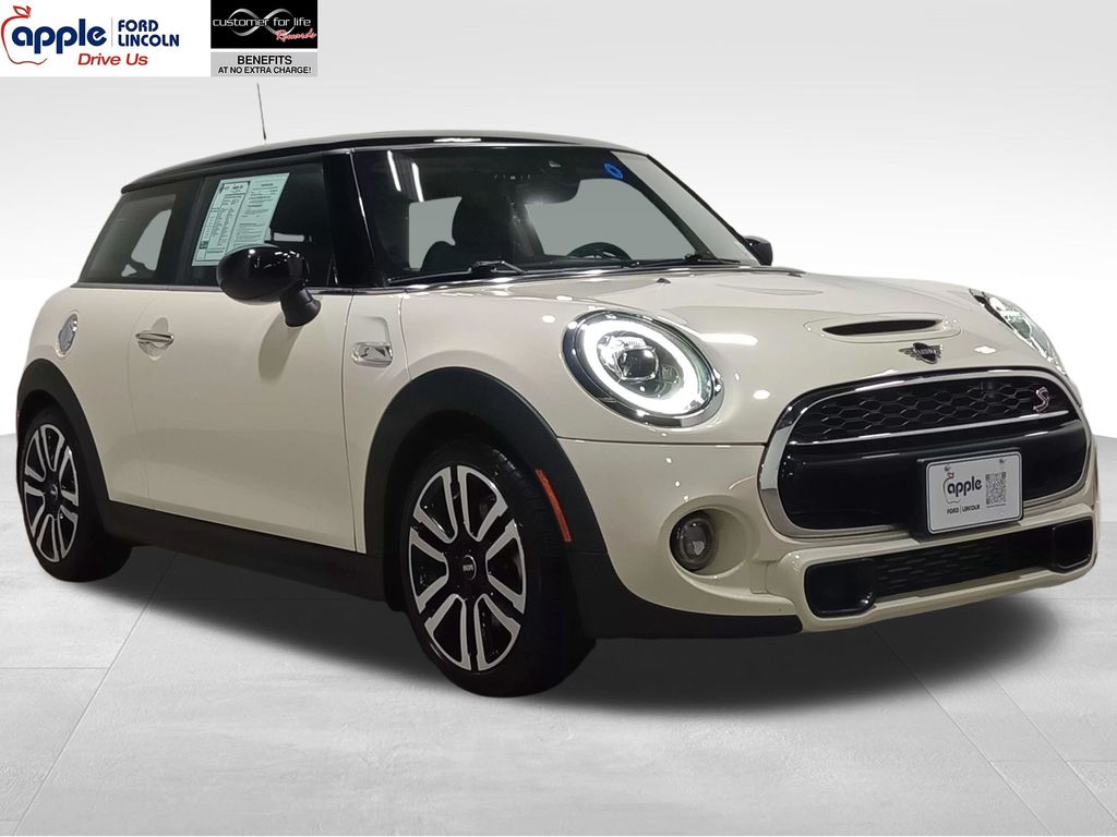 Pepper White 2020 MINI Cooper Hatchback Automatic