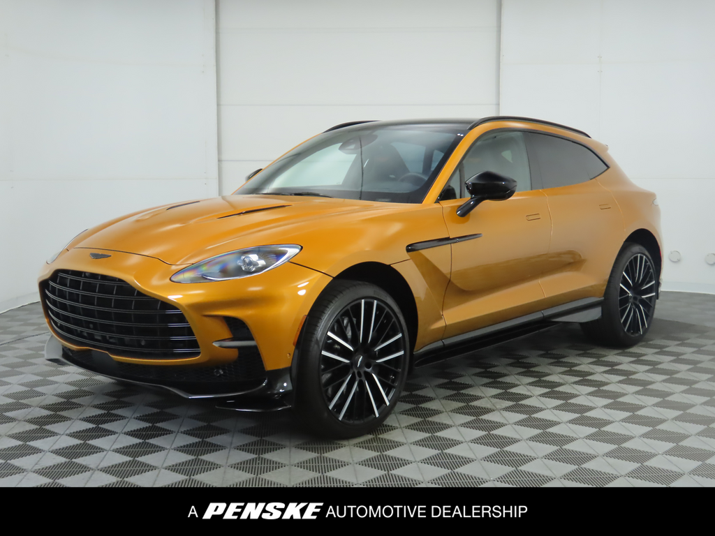 2023 Aston Martin DBX 707 Hero Image