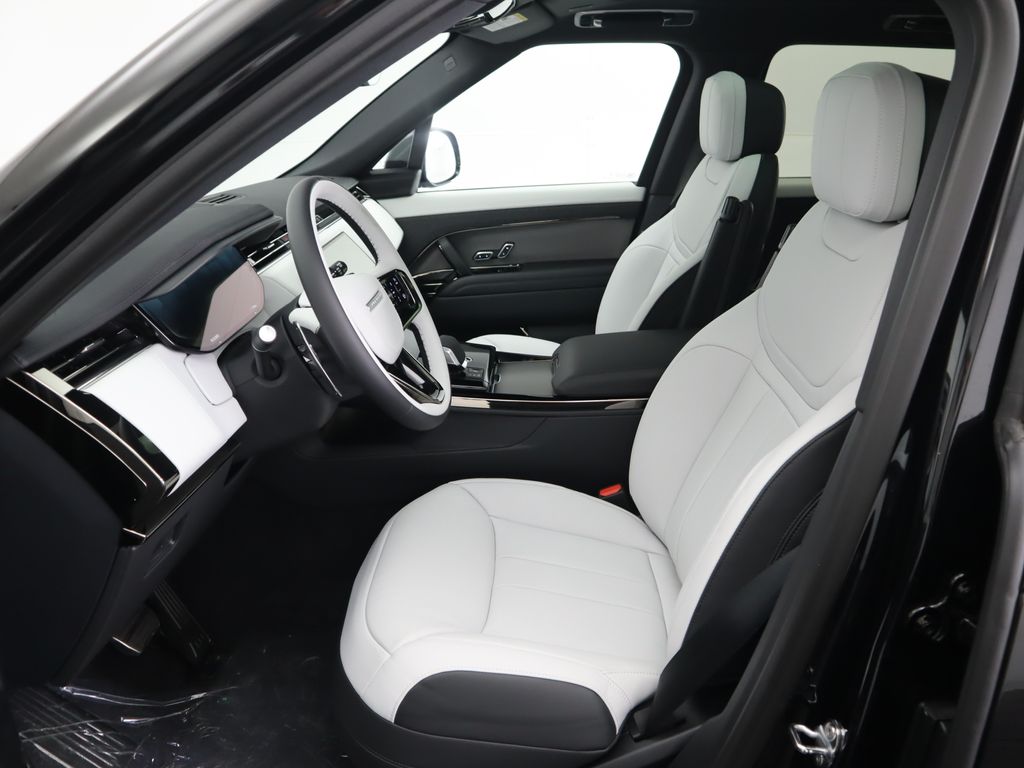 Thumbnail: 2025 Land Rover Range Rover Sport - 19