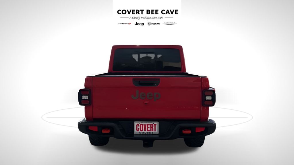 Used Car 2021 Jeep Gladiator  Mojave For Sale Under $40,000 In Austin, Texas