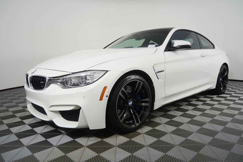 Thumbnail: 2015 BMW M4 - 8