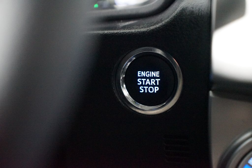 Thumbnail: 2022 Toyota 4Runner - 25