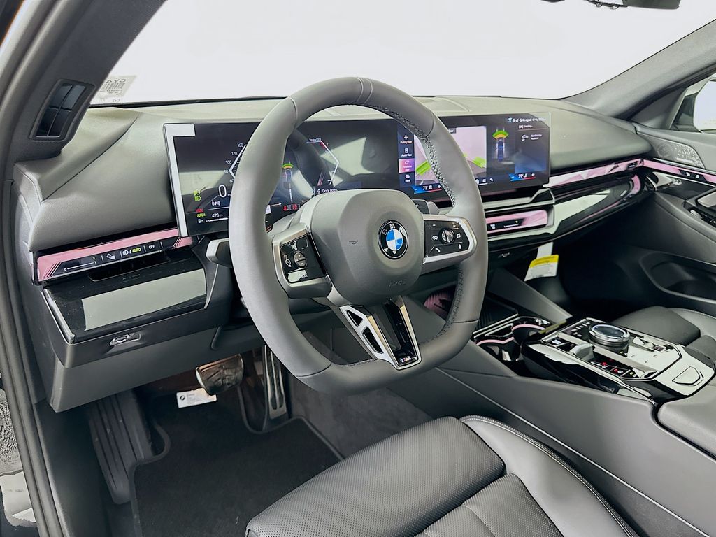 Thumbnail: 2027 BMW 5 Series - 9