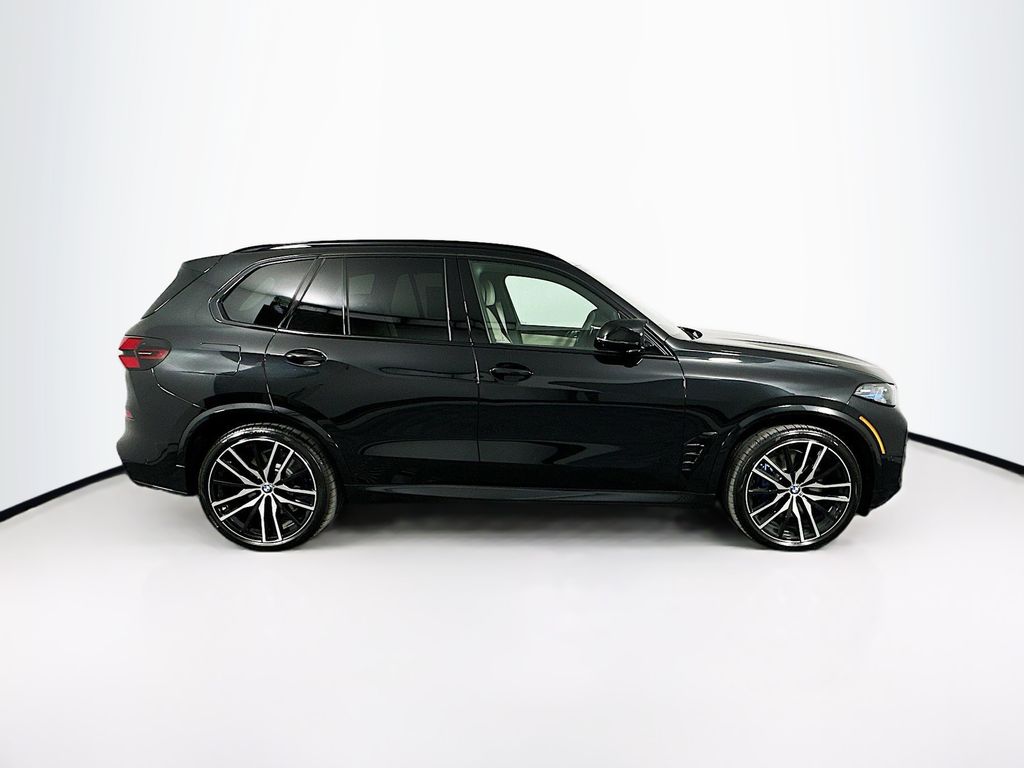 2025 BMW X5 M60i 4