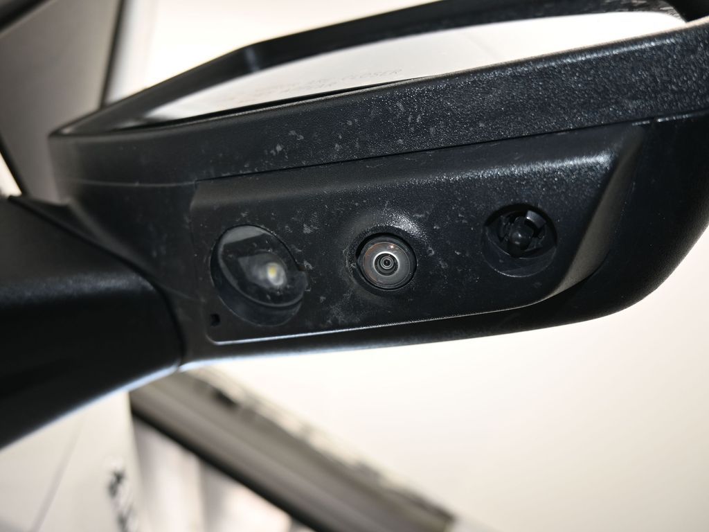 Used 2023 Summit White Chevrolet LTZ image 52