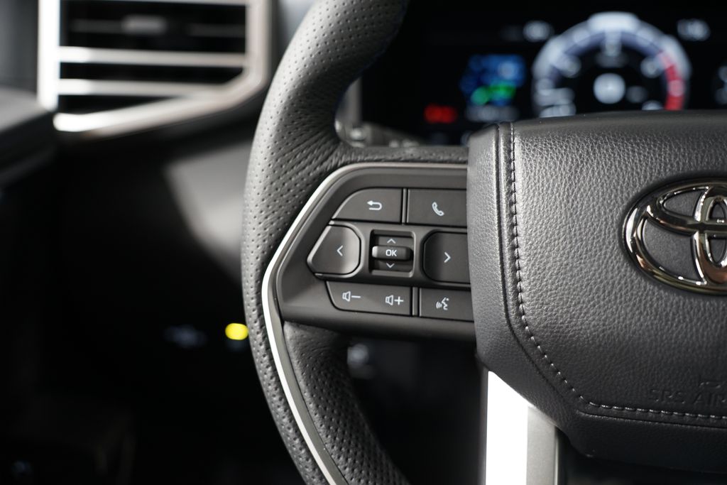 2025 Toyota Tundra Platinum 16