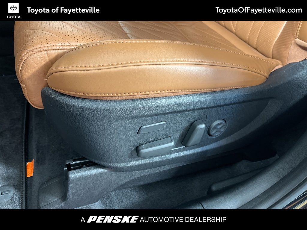 Thumbnail: 2025 Kia Telluride - 31