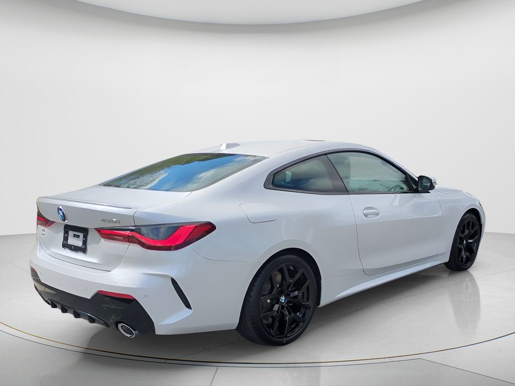 New 2026 White BMW 430i image 5