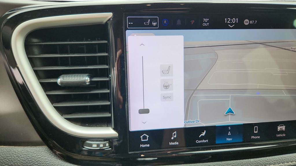 2024 Chrysler Pacifica Hybrid