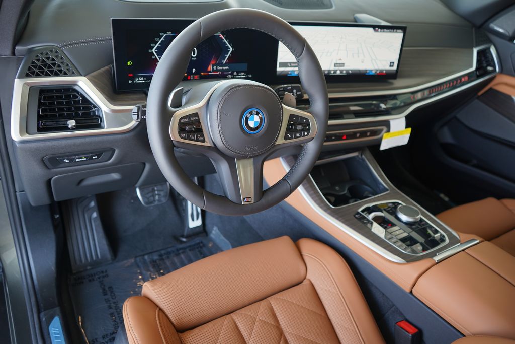 Thumbnail: 2026 BMW X5 - 14