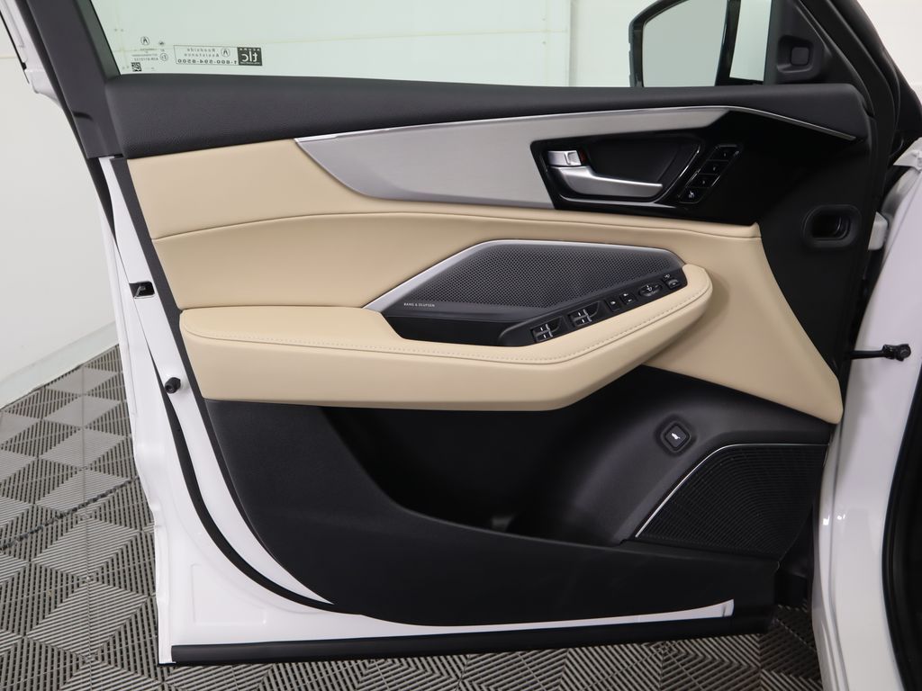 Thumbnail: 2026 Acura MDX - 26