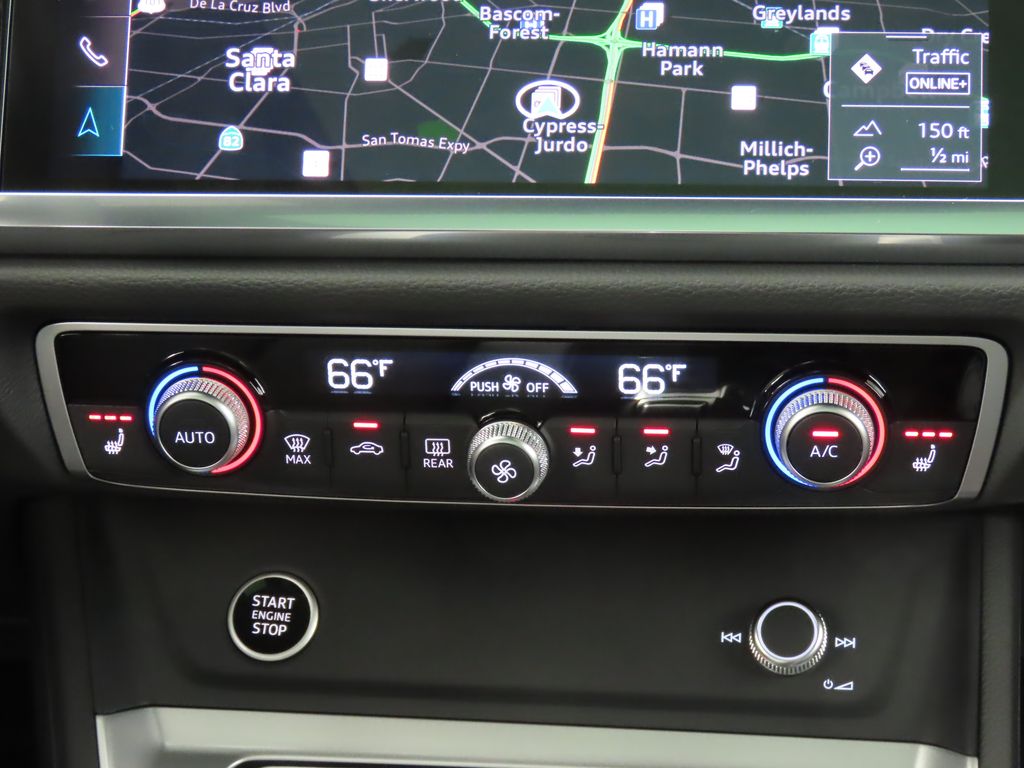 Thumbnail: 2025 Audi Q3 - 21