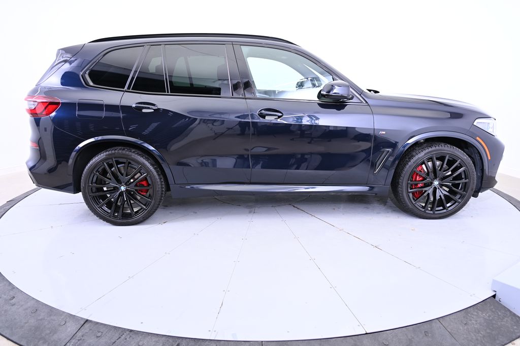 2022 BMW X5 M50i 6