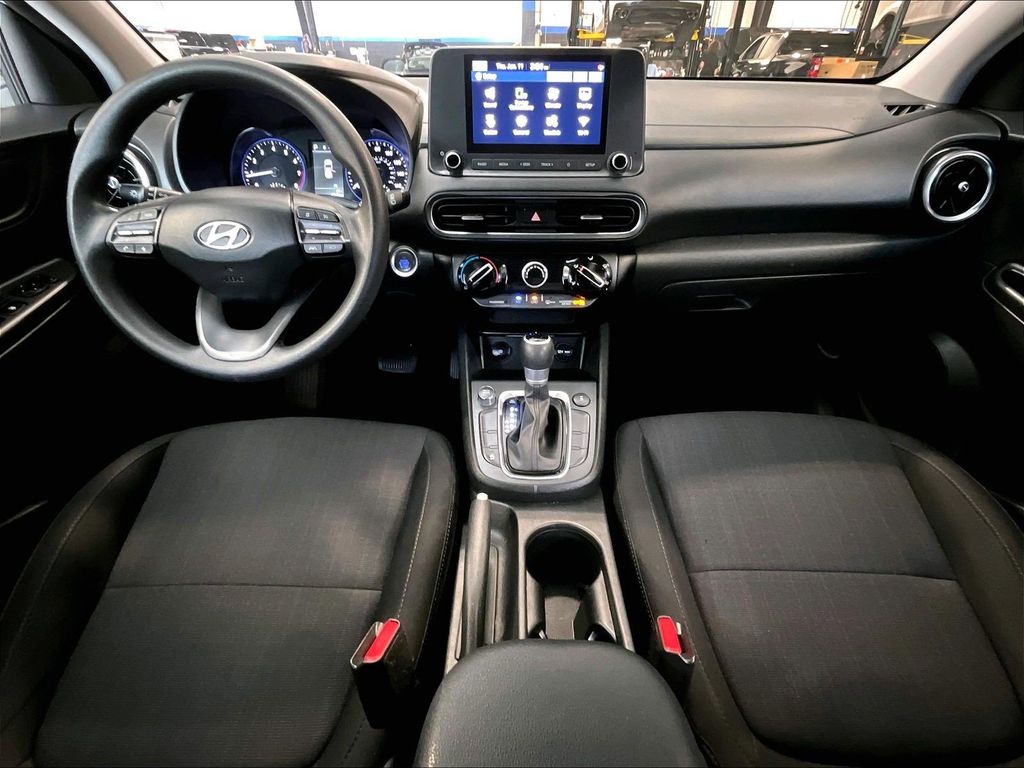 2022 Hyundai Kona — photo 22