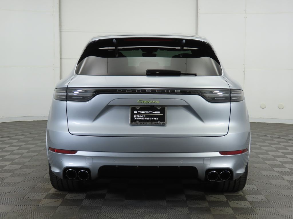 2023 Porsche Cayenne E-Hybrid 4