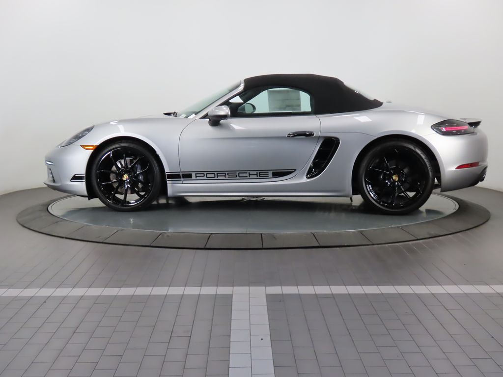 2024 Porsche 718 Boxster  2