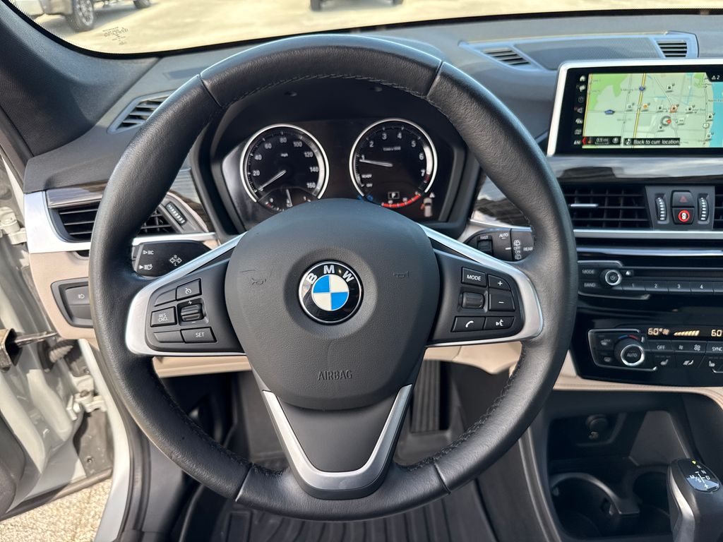 Used 2019 Silver BMW sDrive28i image 15