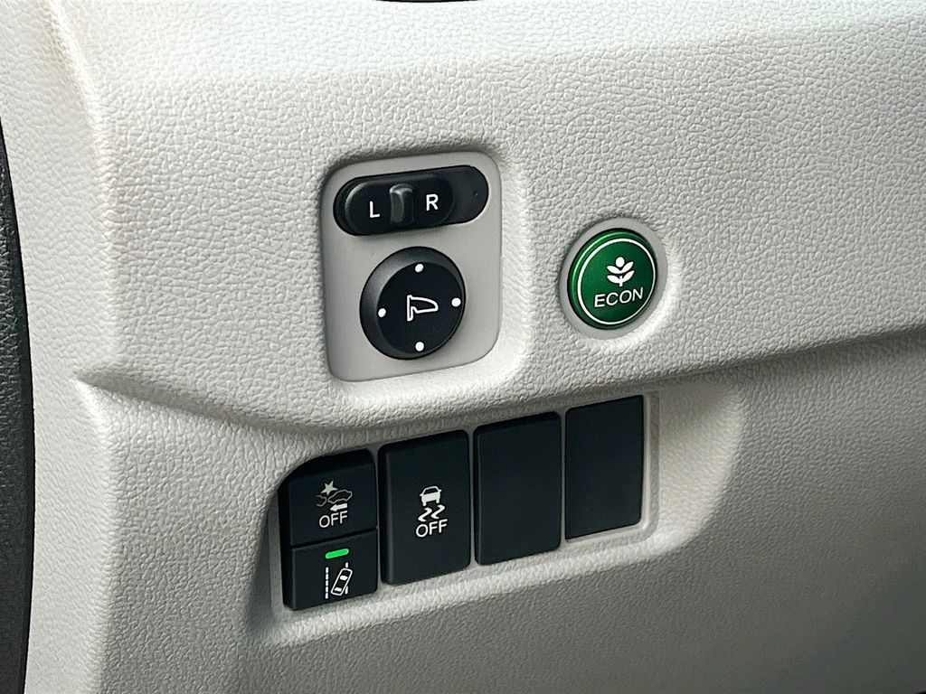 2022 Honda Pilot Special Edition Silver at Emmons Autoplex