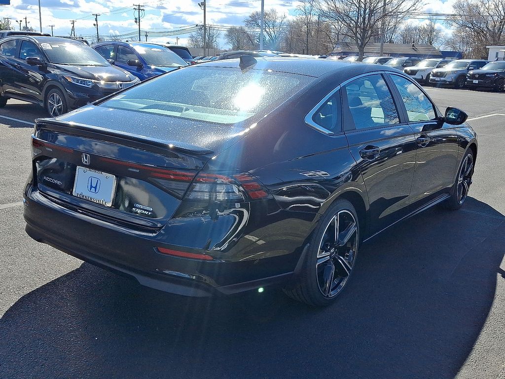 Thumbnail: 2025 Honda Accord - 4