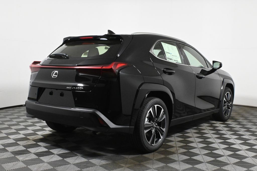 Thumbnail: 2025 Lexus UX - 7