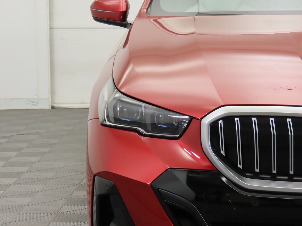 Thumbnail: 2025 BMW i5 - 12