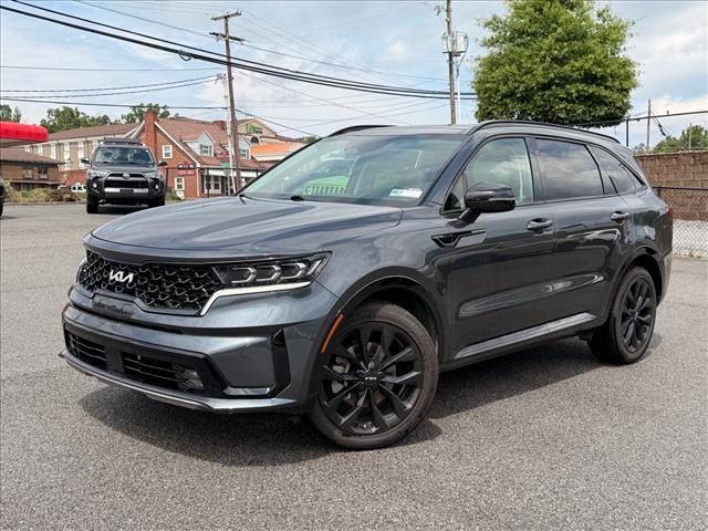 Gravity Gray 2022 Kia Sorento SUV / Crossover Front-Wheel Drive 8-Speed Dual Clutch