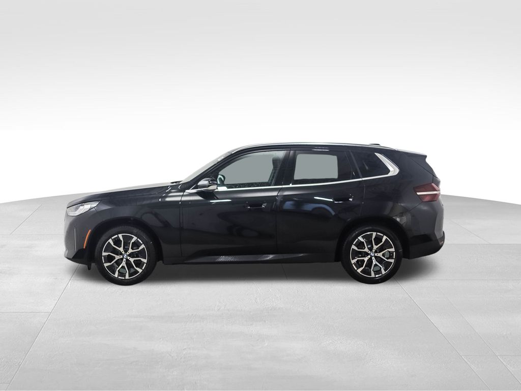 Thumbnail: 2026 BMW X3 - 2