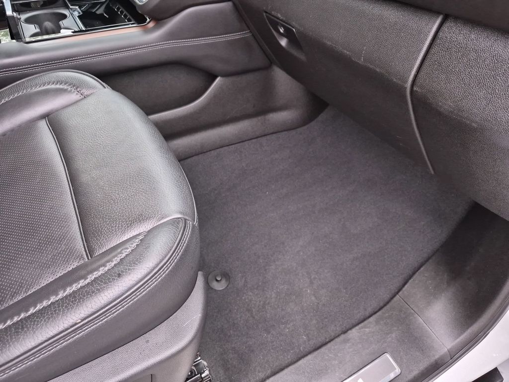 Used Car 2025 Gmc Yukon  Denali For Sale Under $70,000 In Austin, Texas