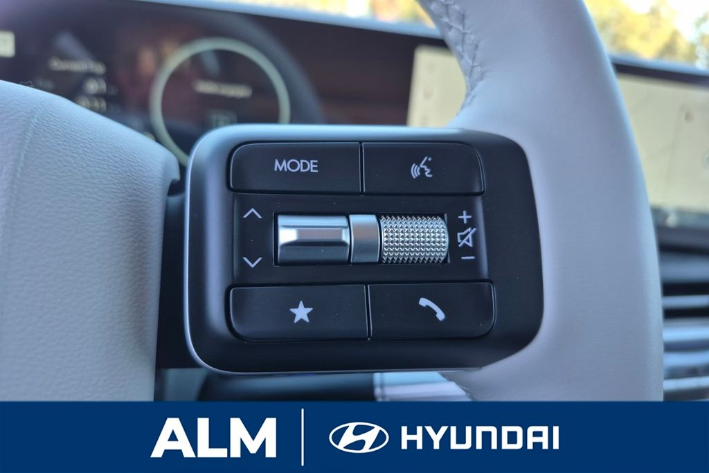 New 2026 Green Hyundai Limited image 27
