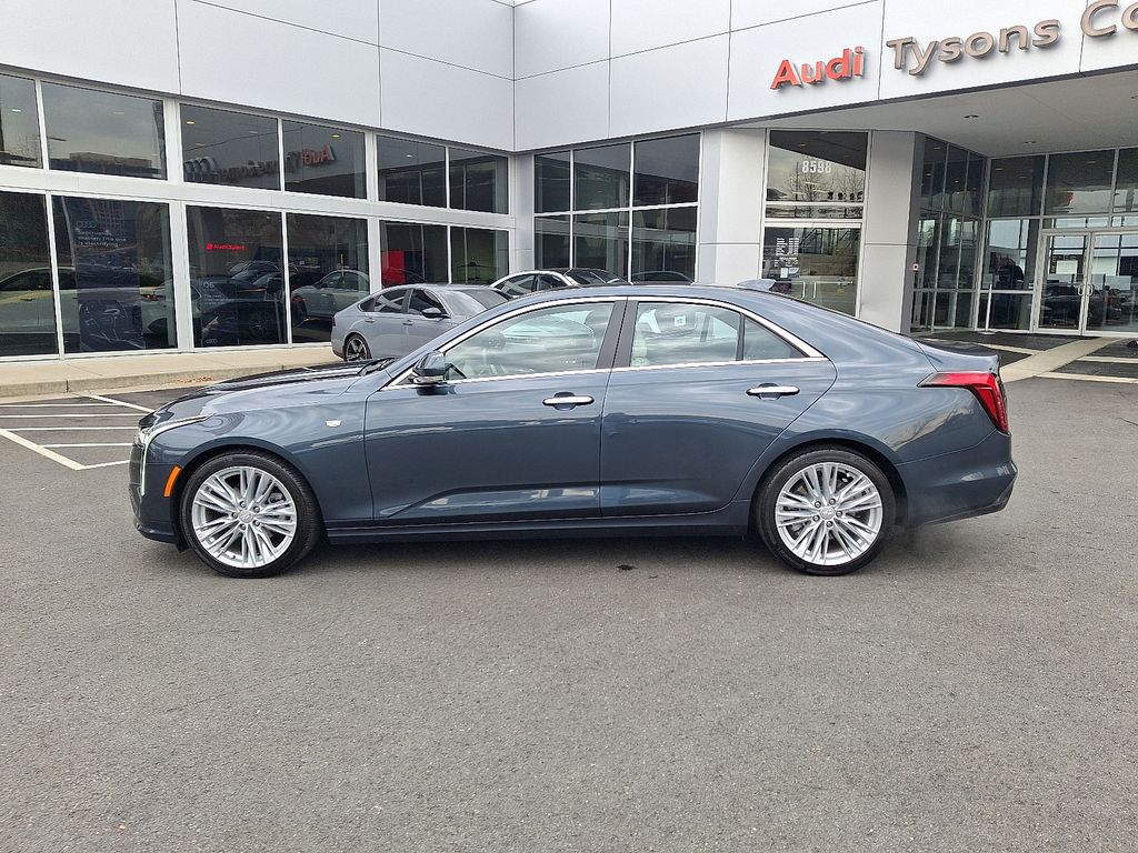 Thumbnail: 2022 Cadillac CT4 - 7