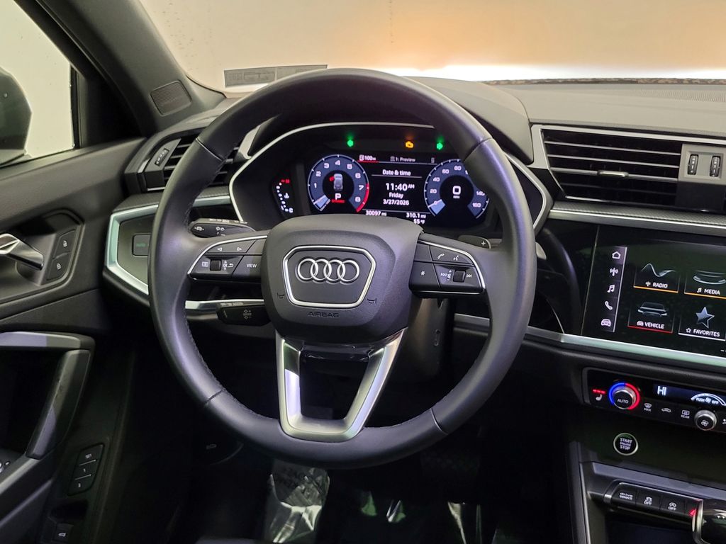 Thumbnail: 2023 Audi Q3 - 20