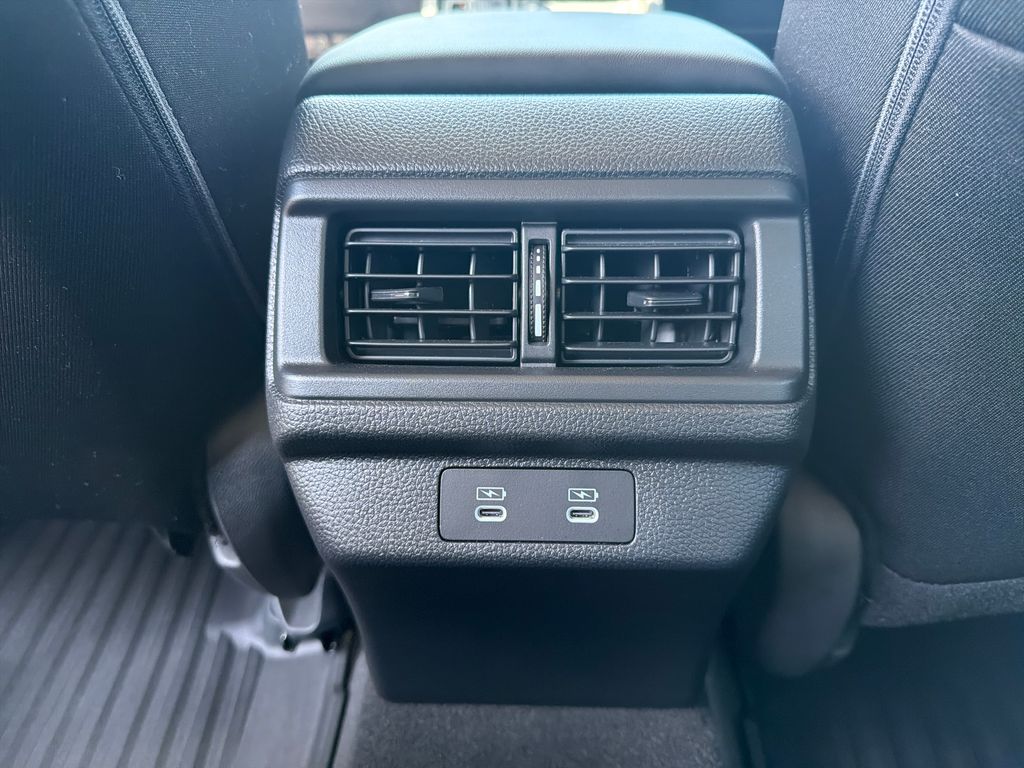 Used 2025 Honda Accord SE 4D Sedan