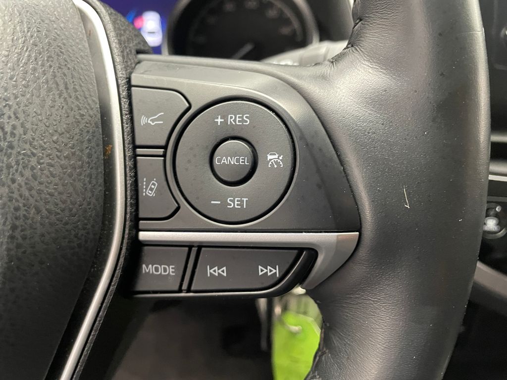 Thumbnail: 2024 Toyota Camry - 23