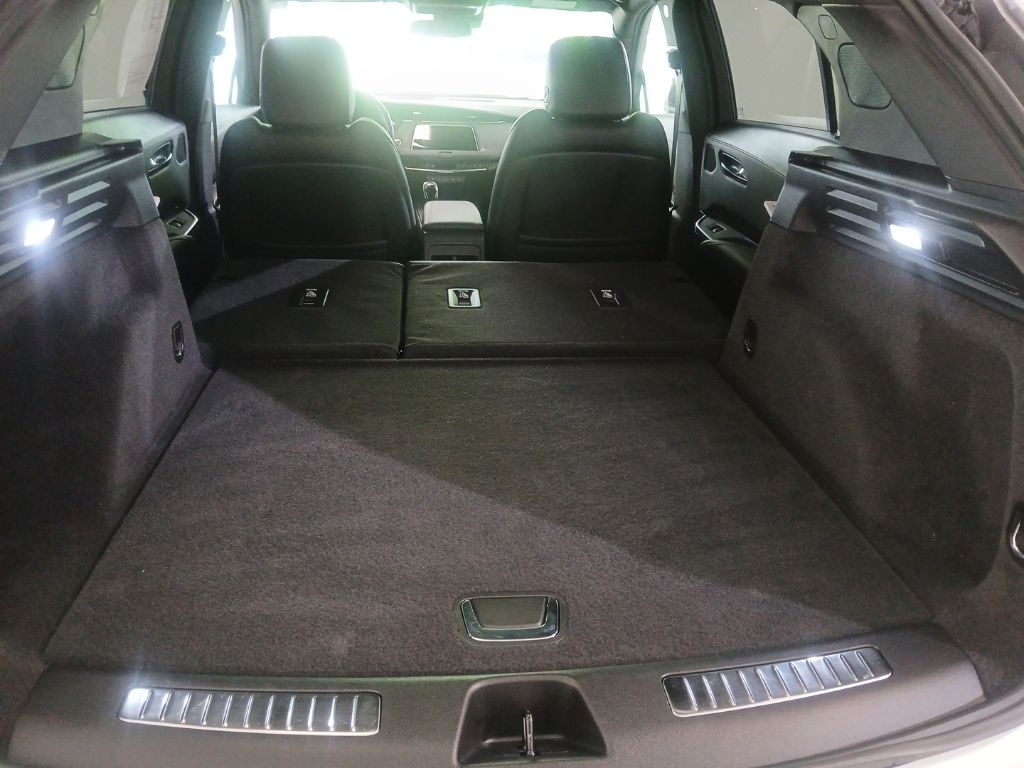 used 2023 Cadillac XT4 car, priced at $29,950