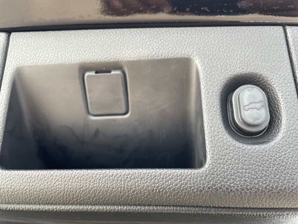 Used Car 2019 Chevrolet Tahoe  Premier For Sale Under $35,000 In Georgetown, Texas
