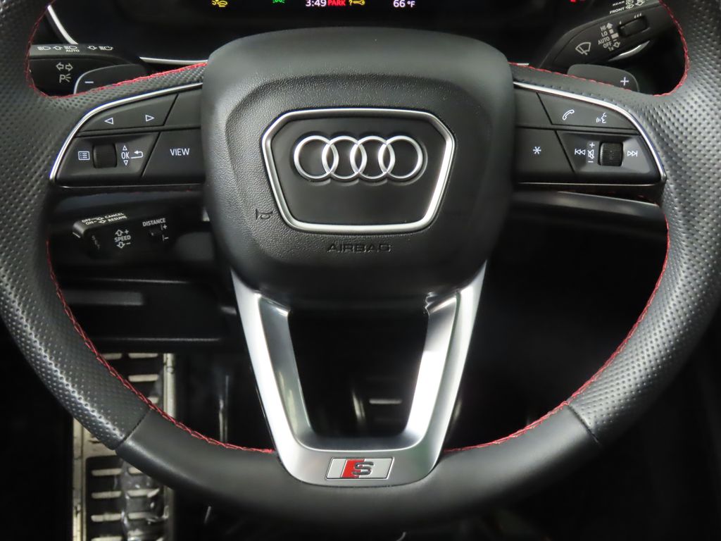 Thumbnail: 2025 Audi Q3 - 16