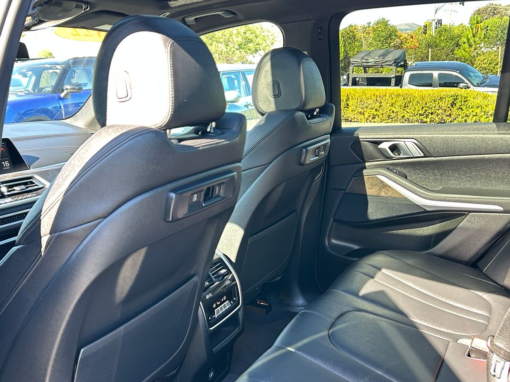 Thumbnail: 2022 BMW X5 - 30