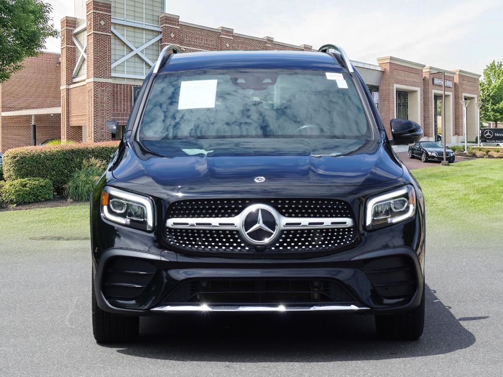 Thumbnail: 2021 Mercedes-Benz GLB - 2