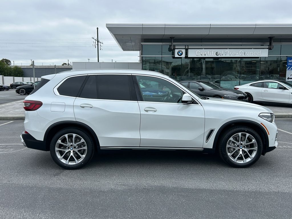 2022 BMW X5 xDrive40i 6