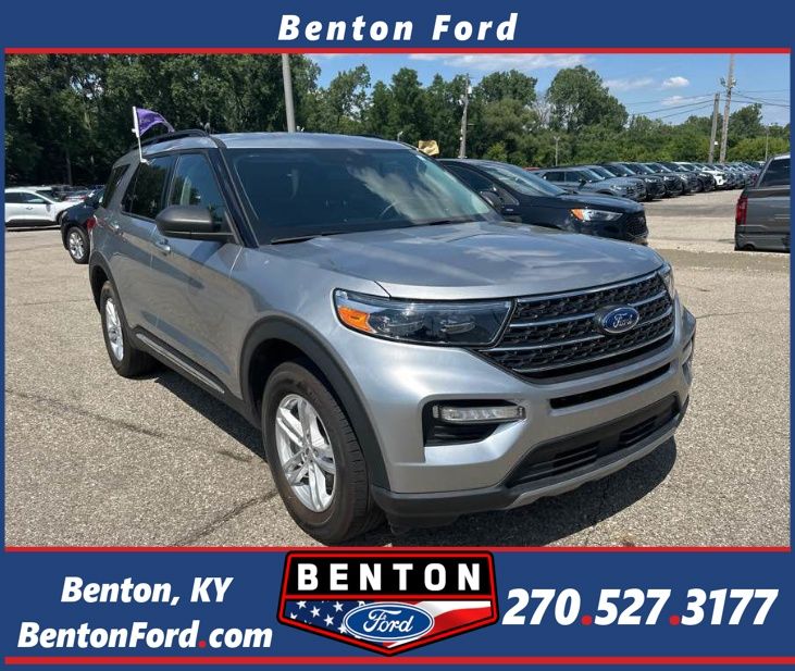 Silver Metallic 2023 Ford Explorer SUV / Crossover All-Wheel Drive Automatic