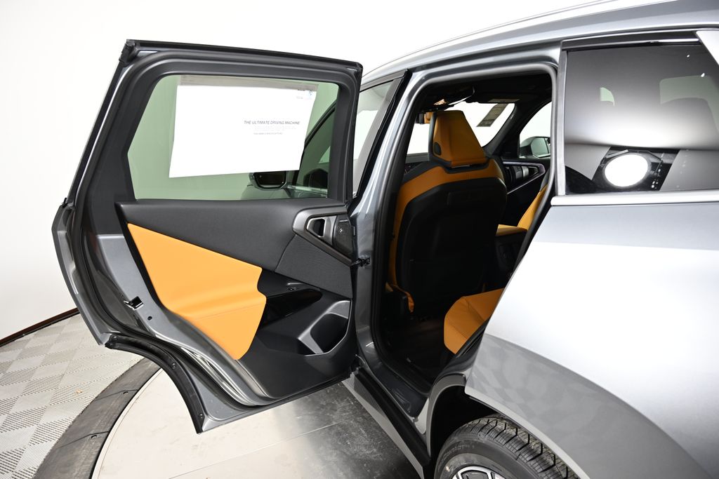 Thumbnail: 2026 BMW X3 - 23